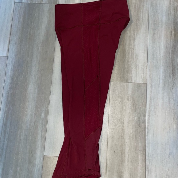 Lululemon mesh cropped leggings - Picture 6 of 6